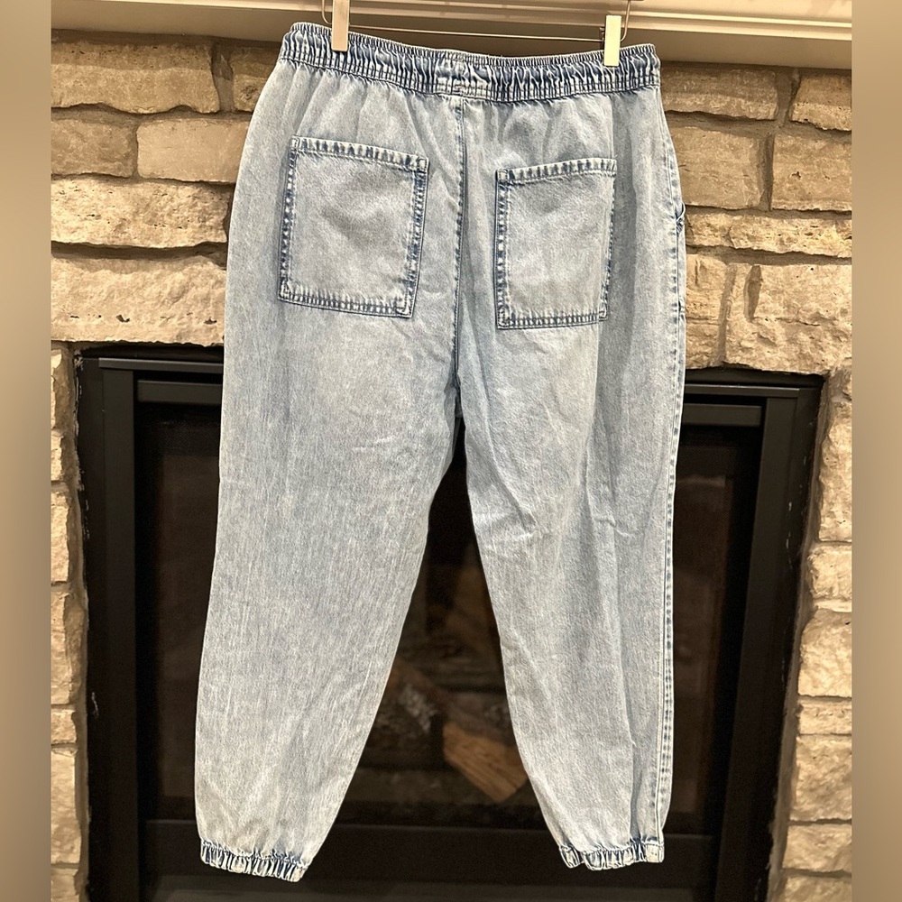 Celebrity Pink Juniors' EPISODE ONE Jogger Jeans Size Large โจEUCโจ - Picture 3 of 10